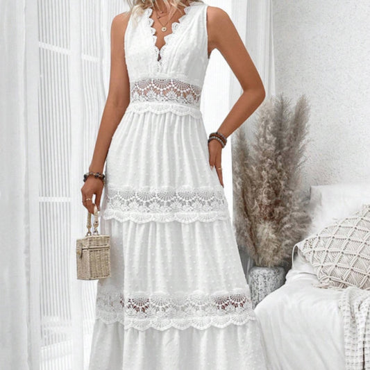 Robe Élégante Sans Manches en Dentelle – Col V Profond, Style Bohème Chic